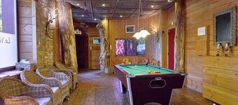 Luxurious Mansion in Stoumont With Indoor Pool