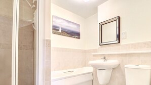 Unclassified image, 3 of 20, button - Spacious Apartment in Glasgow near Center (Glasgow)