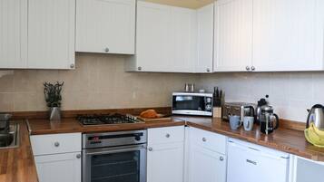 Fridge, microwave, oven, toaster