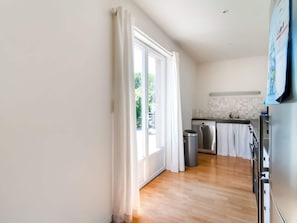 House | Private kitchen - Enticing Holiday Home in Treignes near Forest (Viroinval)