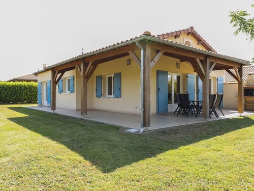 Serene Villa in Les Forges With Swimming Pool