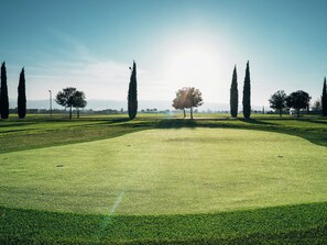 House | Golf