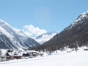 Exterior - Comfy Holiday Home in Livigno near Ski Area (Livigno)