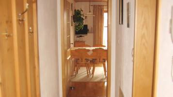 Apartment | Reception