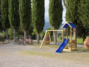 Apartment | Property amenity - Apartment in Radda With Garden (Radda in Chianti)