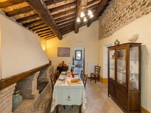 Apartment | Dining - Elegant Stone House w/ Pool (Monte San Martino)