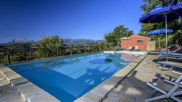 Apartment | Pool | Outdoor pool