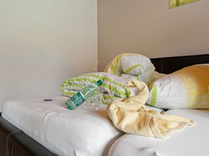 1 phòng ngủ, bộ trải giường 