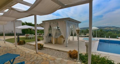 Mansion in Case Alte With Pool & Nature Trails