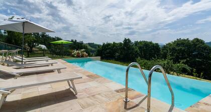 Tranquil Farmhouse in Sestino