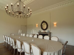House | Dining