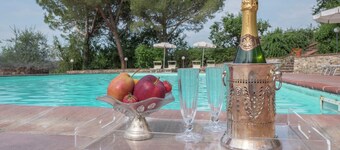 Holiday Home Near Sienna in the Hills, Swimming Pool and Garden