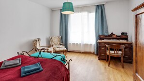 Unclassified image, 5 of 30, button - Simplistic Apartment in Wien near Belvedere Castle (Vienna)