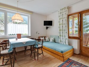 Dining - Lovely Apartment in Schruns near Ski Lift (Schruns)