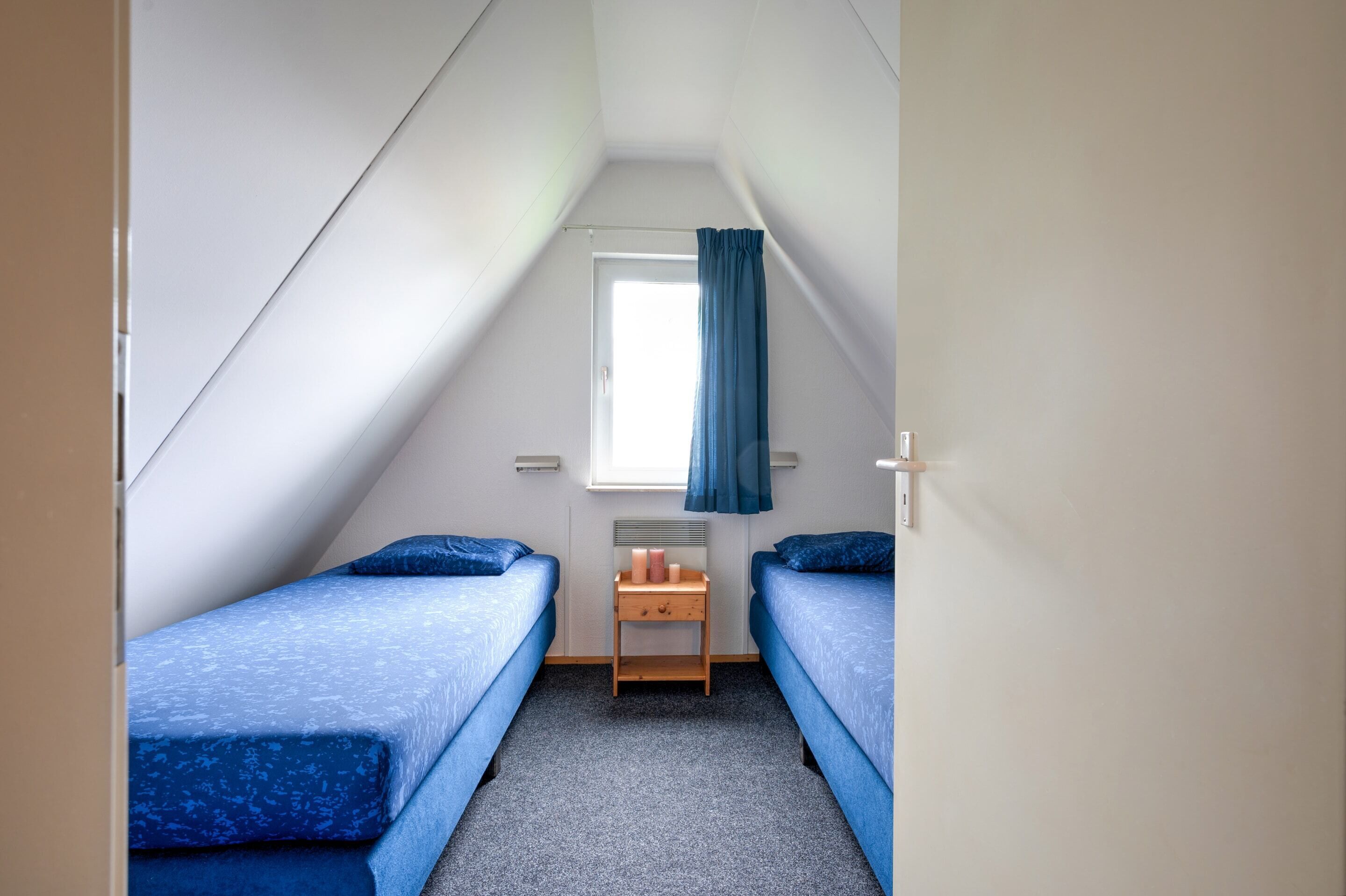 House | 3 bedrooms, individually furnished, bed sheets