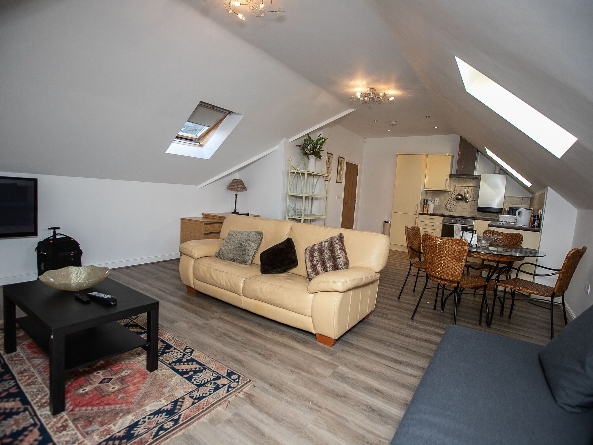 House | Private kitchen | Fridge, microwave, oven, electric kettle