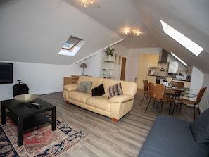 House | Private kitchen - Peaceful Holiday Home in Hatfield near Hatfield House (Hatfield)