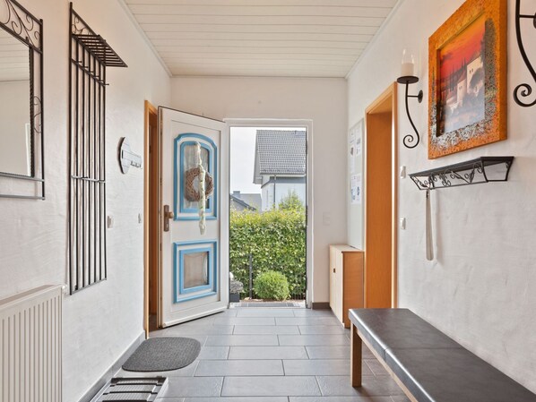 House | Reception
