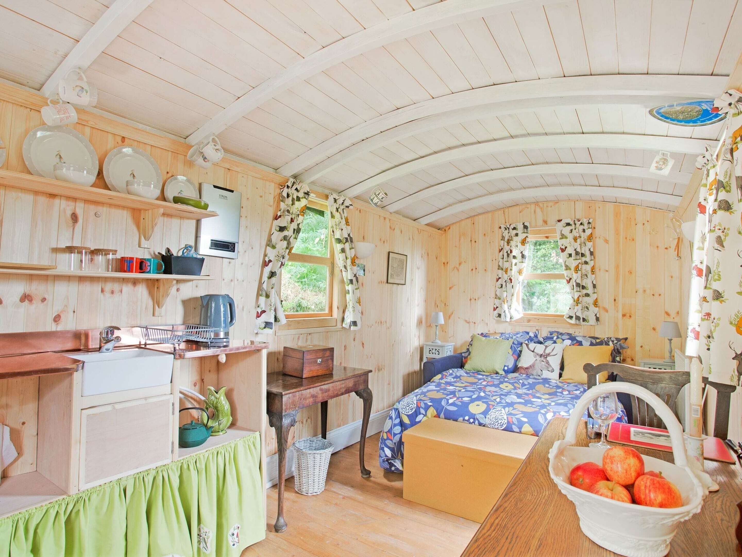 1 غرفة نوم وملاءات أسرّة