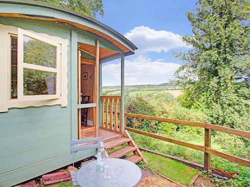Shepherds Hut Near Exmoor National Park