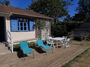 Unclassified image, 2 of 37, button - Charming Cottage in Normandy for Family Close to Seabeach (Tracy-sur-Mer)