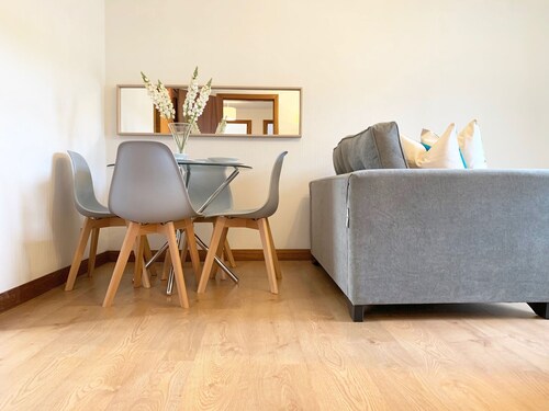Homely Apartment in Dundee near Center
