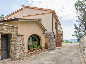 Reception - Soothing Holiday Home in San Vereno With BBQ (San Venanzo)