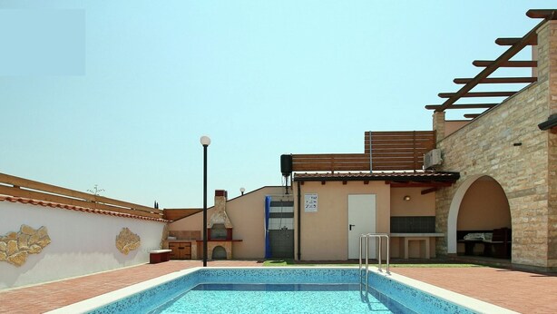 Outdoor pool - Luxurious Holiday Home in Kaštel With Swimming Pool (Buje)