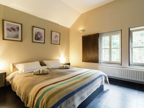 Hus | 9 soverom, individuelt innredet og sengetøy