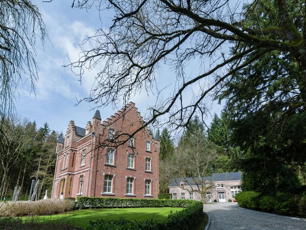 Exterior - Luxury Home in Gedinne With Bubble Bath and Sauna (Gedinne)