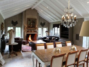 Dining - Quaint Cottage in Paliseul With Infrared Sauna (Paliseul)