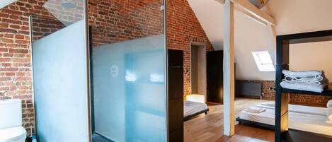 House | Bathroom