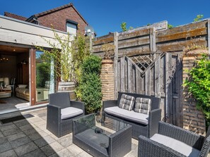 House | Balcony