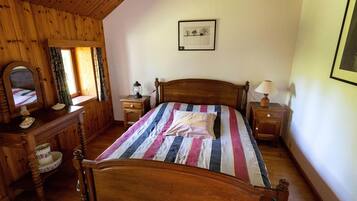 Ferienhaus | 3 Schlafzimmer, individuell eingerichtet, Internetzugang