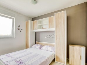 Appartement | 1 slaapkamer, een strijkplank/strijkijzer, beddengoed