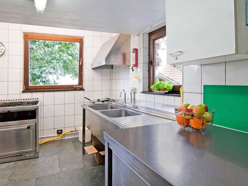 Group Cottage in Jalhay, Spa