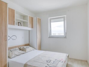 Apartment | 3 bedrooms, iron/ironing board, bed sheets - Apartment in Novalja Near Zrce Beach (Novalja)