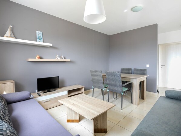 Apartment | Living area - Apartment in Novalja Near Zrce Beach (Novalja)