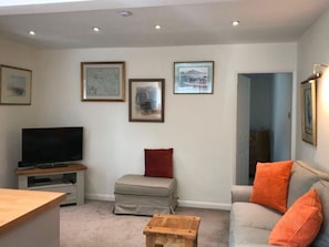 Living room - Sheltered Apartment in Breedon on Hill near Golf Club (Derby)