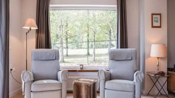 House | Living room