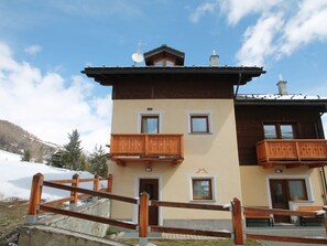 House | Exterior - Belvilla by Oyo Baita Morena Due Trilo (Livigno)