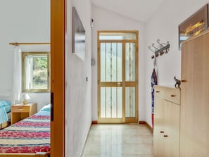 Reception - Lovely Holiday Home in Tresnuraghes near Sea (Tresnuraghes)