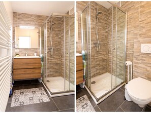 Shower, towels - Modern Apartment in Lissewege Near Soccer Club (Bruges)