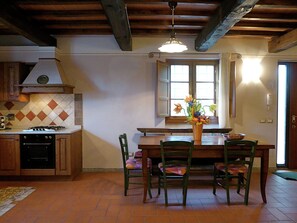 House | Dining - Holiday Home in Montecarelli With Pool (Barberino di Mugello)