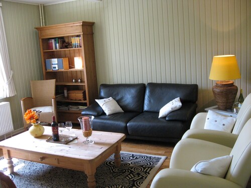 Comfy Holiday Home With Garden, Garden Furniture, Heating