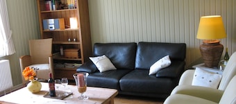 Comfy Holiday Home With Garden, Garden Furniture, Heating