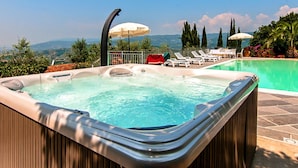 Unclassified image, 2 of 40, button - Hilltop Holiday Home in Monsummano Terme With Hot Tub (Monsummano Terme)