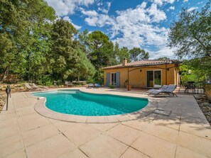 Outdoor pool - Lovely Villa in Le Thoronet With Private Swimming Pool (Le Thoronet)