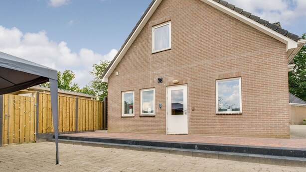 Exterior - Simplistic Holiday Home in Klijndijk near Center (Klijndijk)