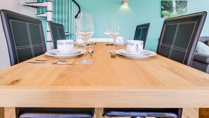 Dining - Simplistic Holiday Home in Klijndijk near Center (Klijndijk)